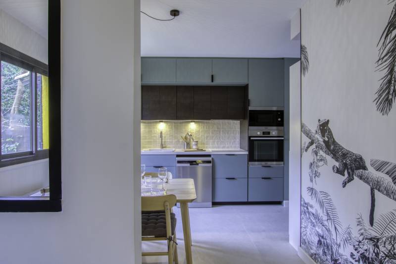 Conception d'une cuisine en tableau moderne et fonctionnelle au Pradet dans le Var